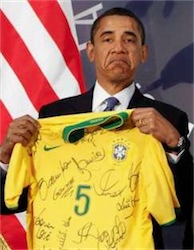 Obama com a camisa da seleção Brasileira